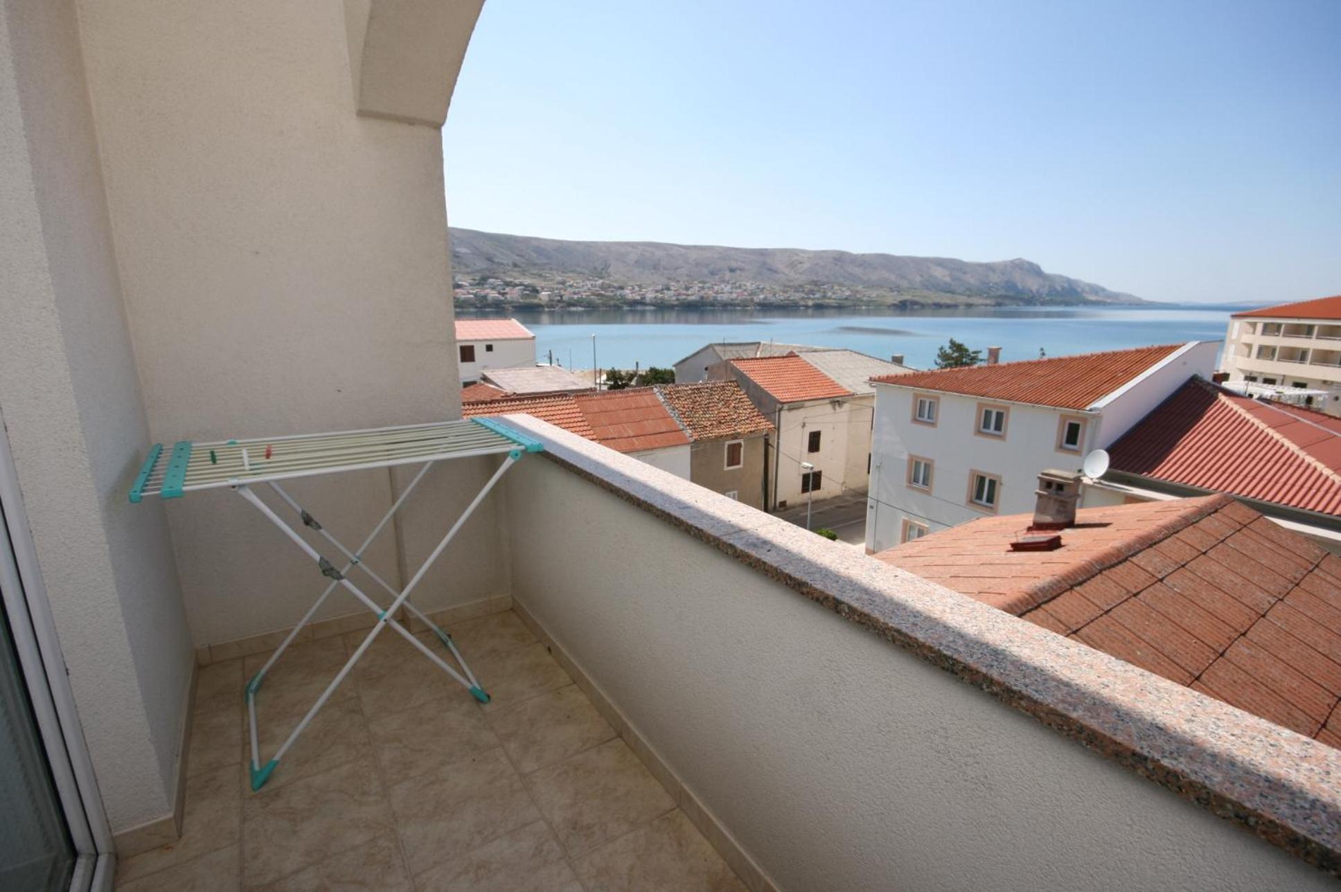 Apartments And Rooms By The Sea Pag - 6311 Pag Town Exterior photo